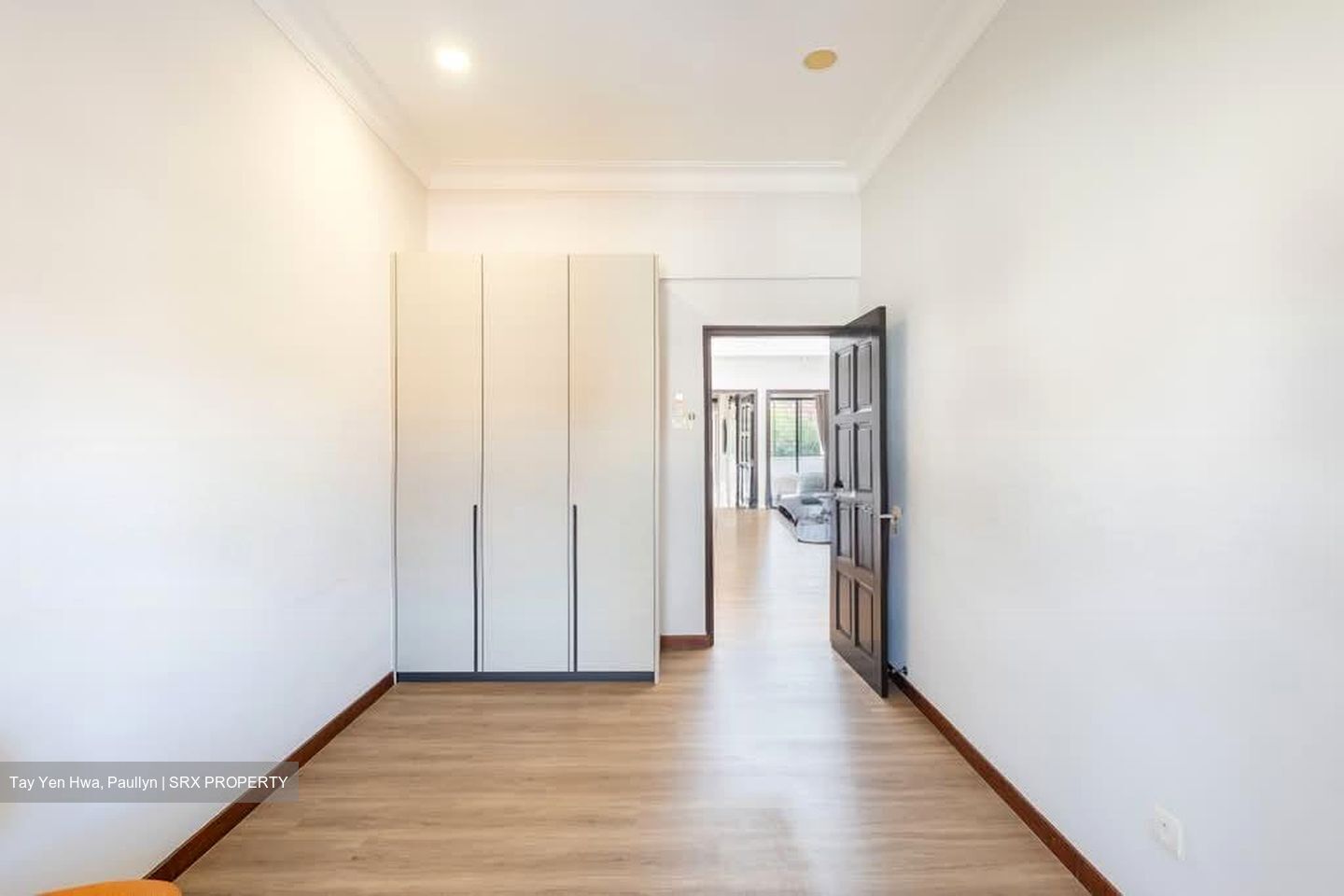 Lorong How Sun (D19), Terrace #589157451